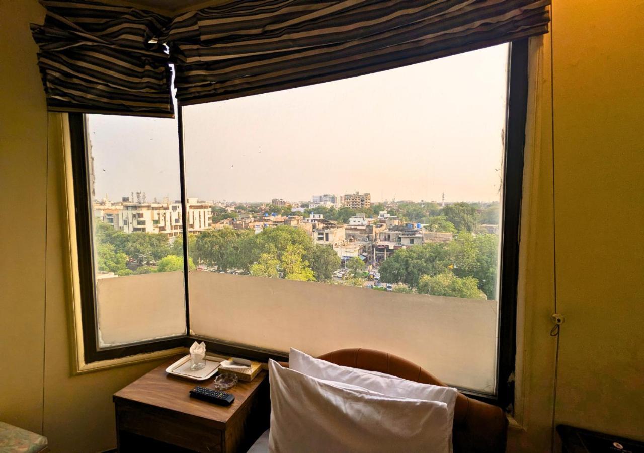 Panoramic Hotel Лахор Екстер'єр фото